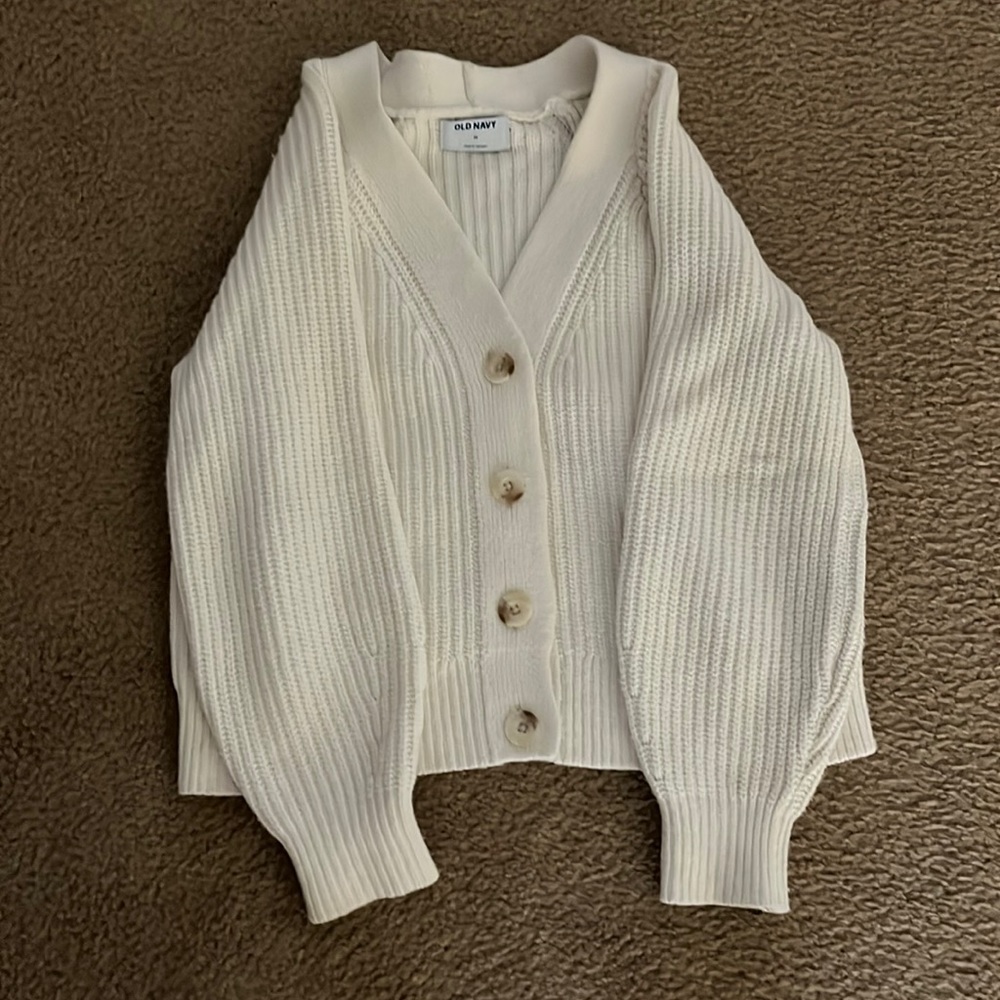 Old navy cream cardigan size M